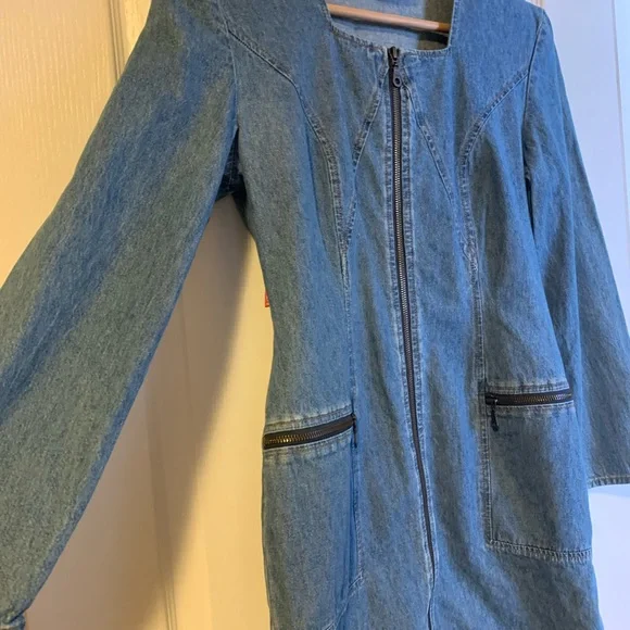 Vintage zip up denim dress. - Picture 3 of 6